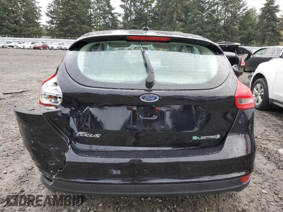2016 Ford Focus Electric z VIN 1FADP3R44GL289497, wystawiony jako Copart lot #81639304 z przebiegiem 34 460 mil mil oraz Szkody całkowita. Historia ofert i sprzedaży dostępna na DreamBid. Obrazek 6.