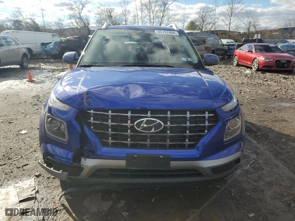 2024 Hyundai Venue Limited with VIN KMHRC8A34RU341523, listed as a Copart auction lot 85797484 with 7,808 mi miles and Salvage Title. Bid and sale history available at carsss.com. Image 5.