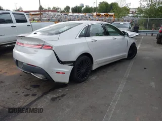 2018 Lincoln MKZ Reserve with VIN 3LN6L5E9XJR618235, listed as a IAAI auction lot 42083501 with 66,636 mi miles and . Bid and sale history available at DreamBid. Image 4.