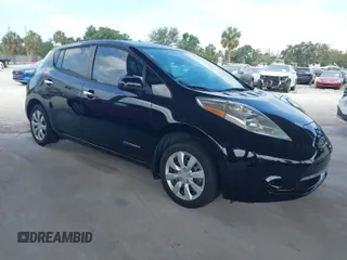 2013 Nissan LEAF SV with VIN 1N4AZ0CP5DC423797, listed as a IAAI auction lot 42097383 with 1 mi miles. Bid and sale history available at carsss.com. Image 1.