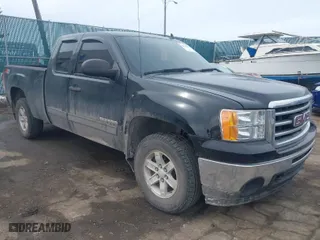 2013 GMC Sierra 1500 SLE with VIN 1GTR2VE75DZ401355, listed as a IAAI auction lot 41616959 with 71,167 mi miles. Bid and sale history available at carsss.com. Image 1.