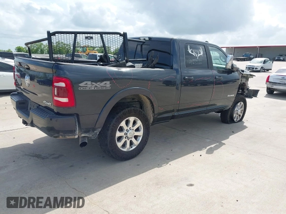 2020 Ram 2500 Laramie with VIN 3C6UR5FL7LG192773, listed as a IAAI auction lot 42067084 with 258,018 mi miles and . Bid and sale history available at DreamBid. Image 4.