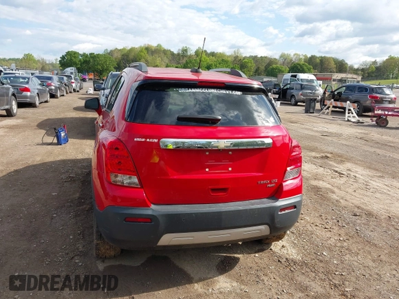 2015 Chevrolet Trax LTZ with VIN 3GNCJTSB6FL213113, listed as a IAAI auction lot 41999668 with 88,361 mi miles. Bid and sale history available at carsss.com. Image 16.