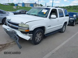 2002 Chevrolet Tahoe Z71 z VIN 1GNEK13Z32R326011, wystawiony jako IAAI lot #42181335 z przebiegiem 315 321 mil mil oraz . Historia ofert i sprzedaży dostępna na DreamBid. Obrazek 18.
