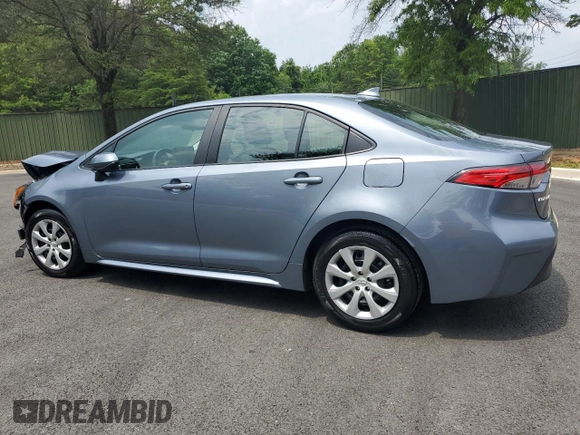 2024 Toyota Corolla LE with VIN 5YFB4MDE4RP109302, listed as a Copart auction lot 60998095 with 40,778 mi miles and Clean title. Bid and sale history available at DreamBid. Image 2.