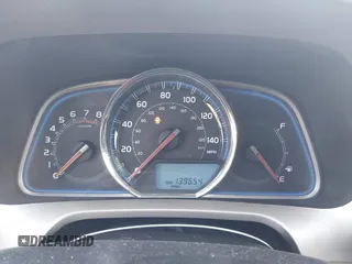 2015 Toyota RAV4 Limited z VIN 2T3DFREV5FW375508, wystawiony jako IAAI lot #42304341 z przebiegiem 139 654 mil mil oraz . Historia ofert i sprzedaży dostępna na DreamBid. Obrazek 7.