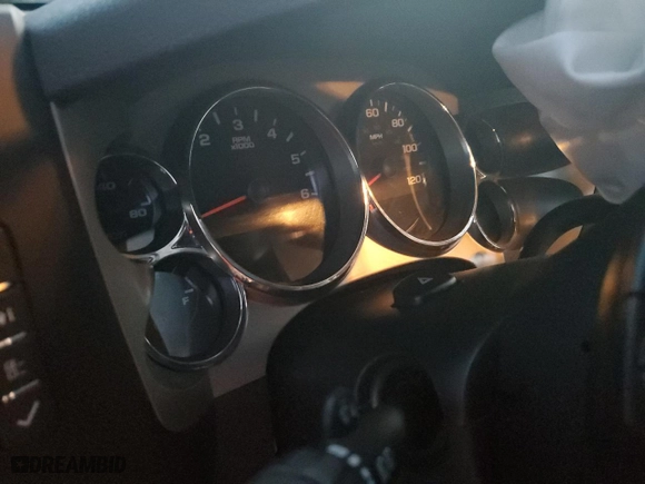 2013 GMC Sierra 2500HD SLE with VIN 1GT220CG8DZ396756, listed as a Copart auction lot 83206494 with 0 mi miles and Salvage Title. Bid and sale history available at carsss.com. Image 9.