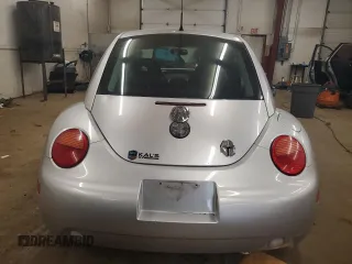 2000 Volkswagen Beetle GLS с VIN 3VWCA21C6YM444567, выставлен на аукционе Copart как лот 58412075 с пробегом 186 451 миль миль и Списание • Salvage title. История ставок и продаж доступна на DreamBid. Изображение 6.