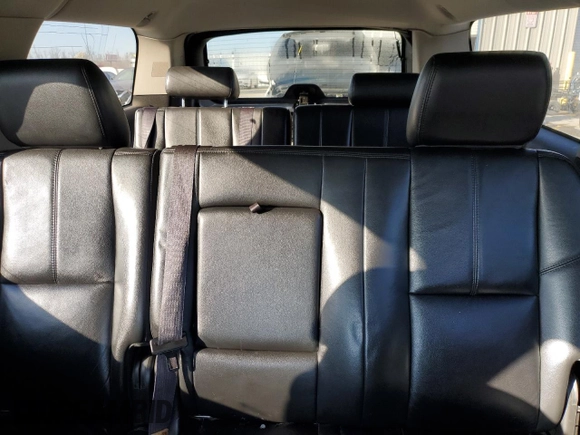 2014 GMC Yukon XL SLT with VIN 1GKS2KE75ER199316, listed as a Copart auction lot 50145985 with 245,746 mi miles and Salvage Title. Bid and sale history available at carsss.com. Image 10.