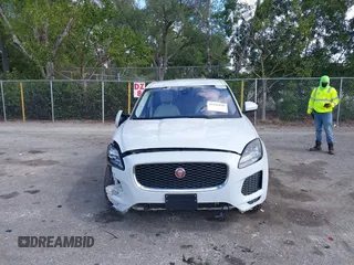 2020 Jaguar E-Pace z VIN SADFK2FX3L1Z76135, wystawiony jako IAAI lot #41942830 z przebiegiem 65 020 mil mil oraz . Historia ofert i sprzedaży dostępna na DreamBid. Obrazek 12.