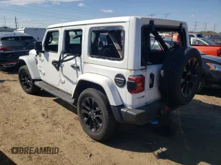 2023 Jeep Wrangler Sahara z VIN 1C4JJXP61PW519599, wystawiony jako Copart lot #51814674 z przebiegiem Nie podano mil oraz Szkoda całkowita • Salvage title. Historia ofert i sprzedaży dostępna na DreamBid. Obrazek 2.