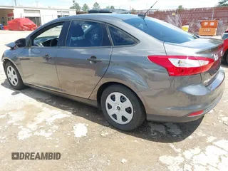 2014 Ford Focus S с VIN 1FADP3E27EL183689, выставлен на аукционе IAAI как лот 42347459 с пробегом 146 142 миль миль и . История ставок и продаж доступна на DreamBid. Изображение 3.