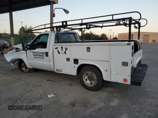 2014 Ford F-250 XL z VIN 1FDBF2A63EEB52351, wystawiony jako Copart lot #72956934 z przebiegiem 263 040 mil mil oraz Szkoda całkowita • Salvage title. Historia ofert i sprzedaży dostępna na DreamBid. Obrazek 2.