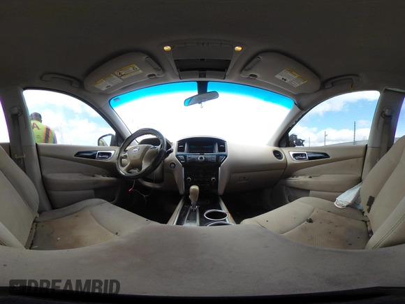 2015 Nissan Pathfinder S with VIN 5N1AR2MN0FC701622, listed as a IAAI auction lot 42243858 with 162,072 mi miles and . Bid and sale history available at DreamBid. Image 18.