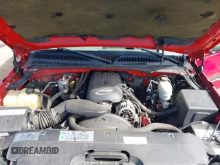 2003 Chevrolet Silverado 1500HD LS z VIN 1GCGK13U03F179543, wystawiony jako IAAI lot #42118862 z przebiegiem 118 128 mil mil oraz . Historia ofert i sprzedaży dostępna na DreamBid. Obrazek 10.