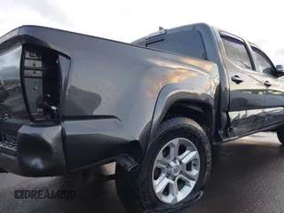 2017 Toyota Tacoma SR5 with VIN 3TMAZ5CN4HM045479, listed as a IAAI auction lot 41666539 with 44,758 mi miles and . Bid and sale history available at carsss.com. Image 6.