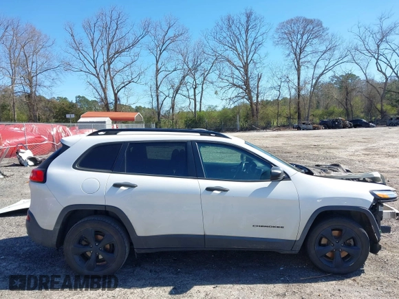 2017 Jeep Cherokee Sport с VIN 1C4PJLAB1HD240854, выставлен на аукционе IAAI как лот 41817149 с пробегом 122 222 миль миль и . История ставок и продаж доступна на DreamBid. Изображение 14.
