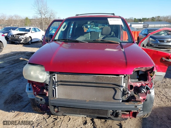 2007 Ford Escape XLS with VIN 1FMYU02Z87KA40260, listed as a IAAI auction lot 41588287 with 188,144 mi miles. Bid and sale history available at carsss.com. Image 12.