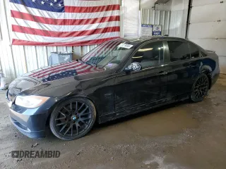 2006 BMW 3 Series 330i with VIN WBAVB33526AZ88391, listed as a Copart auction lot 51279095 with 162,659 mi miles and Salvage Title. Bid and sale history available at carsss.com. Image 1.