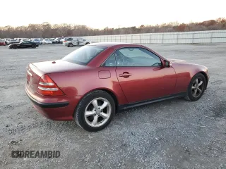 2004 Mercedes-Benz SLK-Class with VIN WDBKK65F14F299017, listed as a Copart auction lot 84318864 with 92,677 mi miles and Clean Title. Bid and sale history available at carsss.com. Image 3.