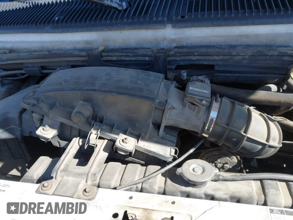 1996 Ford Econoline Cargo with VIN 1FTHE24H2THB18234, listed as a IAAI auction lot 42161322 with 264,835 mi miles and . Bid and sale history available at DreamBid. Image 10.