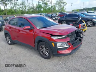 2021 Hyundai Kona SE with VIN KM8K12AA1MU638664, listed as a IAAI auction lot 41956922 with 91,086 mi miles and . Bid and sale history available at carsss.com. Image 1.