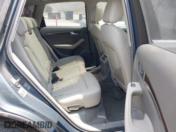 2010 Audi Q5 Premium Plus with VIN WA1LKAFP7AA074944, listed as a IAAI auction lot 42776108 with 186,895 mi miles and . Bid and sale history available at DreamBid. Image 8.