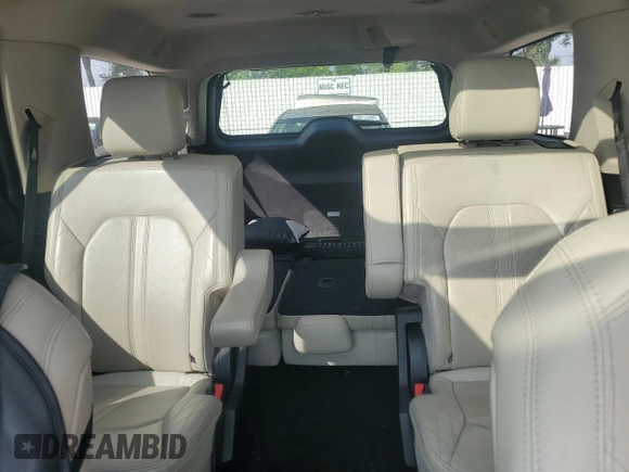 2019 Ford Expedition Platinum with VIN 1FMJU1MT6KEA23724, listed as a Copart auction lot 58489015 with 104,539 mi miles and Salvage title. Bid and sale history available at DreamBid. Image 10.
