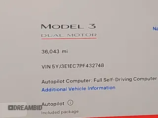 2023 Tesla Model 3 Performance z VIN 5YJ3E1EC7PF432748, wystawiony jako IAAI lot #41841913 z przebiegiem 36 043 mil mil oraz . Historia ofert i sprzedaży dostępna na DreamBid. Obrazek 15.