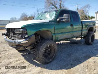 1999 Chevrolet Silverado 1500 LT with VIN 2GCEK19T5X1117770, listed as a Copart auction lot 50017255 with 276,590 mi miles and Salvage Title. Bid and sale history available at DreamBid. Image 1.