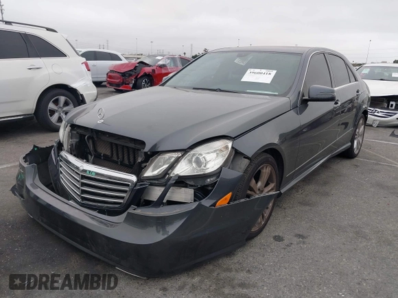 2012 Mercedes-Benz E E 350 Luxury with VIN WDDHF5KB7CA550085, listed as a IAAI auction lot 40112623 with 103,023 mi miles and . Bid and sale history available at carsss.com. Image 2.