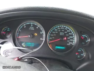 2008 Chevrolet Silverado 1500 LTZ with VIN 2GCEK133681127301, listed as a IAAI auction lot 41296503 with 174,024 mi miles. Bid and sale history available at carsss.com. Image 7.