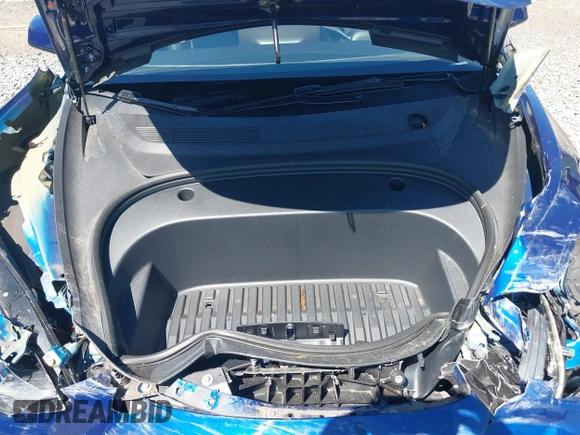 2023 Tesla Model 3 z VIN 5YJ3E1EA9PF639141, wystawiony jako IAAI lot #42167773 z przebiegiem 57 459 mil mil oraz . Historia ofert i sprzedaży dostępna na DreamBid. Obrazek 10.