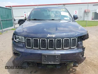 2017 Jeep Grand Cherokee Laredo with VIN 1C4RJFAG6HC669922, listed as a IAAI auction lot 42411815 with 120,345 mi miles and . Bid and sale history available at DreamBid. Image 6.
