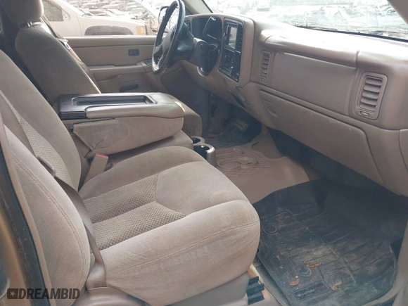 2006 Chevrolet Silverado 1500 LT2 with VIN 1GCEK19B56Z185242, listed as a IAAI auction lot 41693225 with 253,898 mi miles. Bid and sale history available at carsss.com. Image 5.