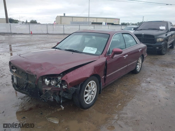 2003 Hyundai XG350 with VIN KMHFU45E43A257473, listed as a IAAI auction lot 41385881 with 184,165 mi miles. Bid and sale history available at carsss.com. Image 19.