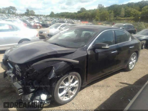 2014 Nissan Maxima S z VIN 1N4AA5AP8EC460836, wystawiony jako IAAI lot #35659339 z przebiegiem 117 924 mil mil oraz . Historia ofert i sprzedaży dostępna na DreamBid. Obrazek 2.