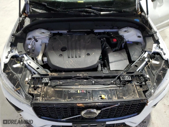 2024 Volvo XC60 Plus Dark Theme with VIN YV4L12RL7R1750616, listed as a Copart auction lot 86825234 with 0 mi miles and Salvage Title. Bid and sale history available at carsss.com. Image 13.
