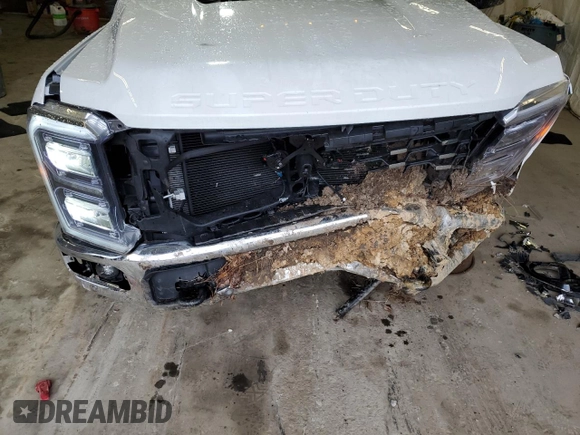 2024 Ford F-350 XL z VIN 1FT8W3DT0REF92720, wystawiony jako Copart lot #52730575 z przebiegiem 14 577 mil mil oraz Szkoda całkowita • Salvage title. Historia ofert i sprzedaży dostępna na DreamBid. Obrazek 13.