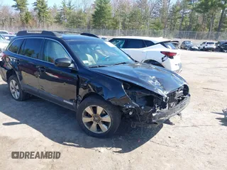 2010 Subaru Outback Premium All-Weather Anniversary z VIN 4S4BRBGC9A3337580, wystawiony jako IAAI lot #42093434 z przebiegiem 195 891 mil mil oraz . Historia ofert i sprzedaży dostępna na DreamBid. Obrazek 1.