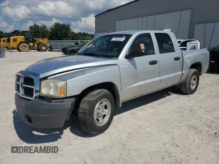 2006 Dodge Dakota ST with VIN 1D7HE28K86S664670, listed as a Copart auction lot 73632344 with 193,859 mi miles and Salvage Title. Bid and sale history available at carsss.com. Image 1.