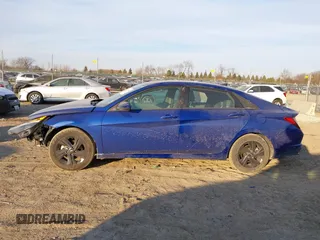 2023 Hyundai Elantra SEL z VIN 5NPLM4AG4PH093588, wystawiony jako IAAI lot #41301617 z przebiegiem 40 322 mil mil oraz . Historia ofert i sprzedaży dostępna na DreamBid. Obrazek 14.