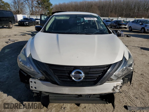 2018 Nissan Altima SR with VIN 1N4AL3APXJC262350, listed as a Copart auction lot 42530795 with 173,015 mi miles and Salvage Title. Bid and sale history available at carsss.com. Image 5.