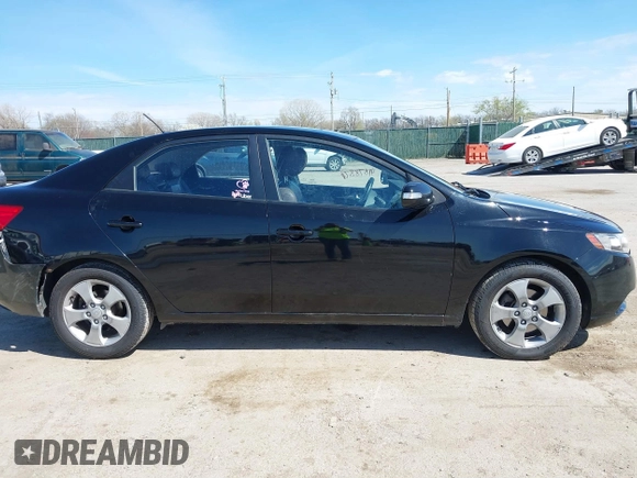 2010 Kia Forte EX z VIN KNAFU4A23A5080126, wystawiony jako IAAI lot #41878879 z przebiegiem 165 521 mil mil oraz . Historia ofert i sprzedaży dostępna na DreamBid. Obrazek 14.