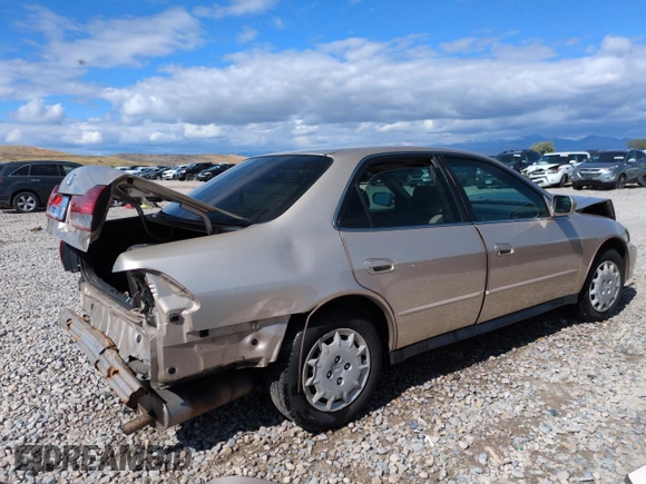 2001 Honda Accord LX z VIN JHMCG554X1C024855, wystawiony jako Copart lot #57649815 z przebiegiem 164 959 mil mil oraz Szkoda całkowita • Salvage title. Historia ofert i sprzedaży dostępna na DreamBid. Obrazek 3.
