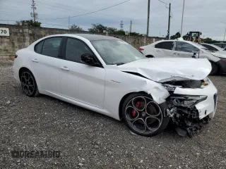2023 Alfa Romeo Giulia Veloce with VIN ZARFANBNXP7670966, listed as a Copart auction lot 80706434 with 19,459 mi miles and Salvage title. Bid and sale history available at DreamBid. Image 4.
