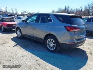 2024 Chevrolet Equinox LT with VIN 3GNAXTEG1RL271440, listed as a IAAI auction lot 41863055 with 20,746 mi miles. Bid and sale history available at carsss.com. Image 3.