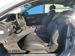 2012 Mercedes-Benz CL 550 z VIN WDDEJ9EB9CA028823, wystawiony jako Copart lot #82012694 z przebiegiem 115 537 mil mil oraz Szkoda całkowita • Salvage title. Historia ofert i sprzedaży dostępna na DreamBid. Obrazek 7.
