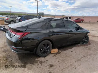 2023 Hyundai Elantra SEL with VIN 5NPLM4AG4PH095583, listed as a Copart auction lot 52349355 with 37,202 mi miles and Non repairable. Bid and sale history available at DreamBid. Image 3.