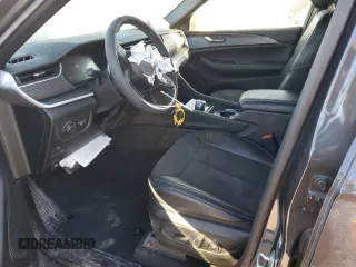 2024 Jeep Grand Cherokee Altitude with VIN 1C4RJHAG7RC257697, listed as a Copart auction lot 89375045 with 1,792 mi miles and Salvage title. Bid and sale history available at DreamBid. Image 7.